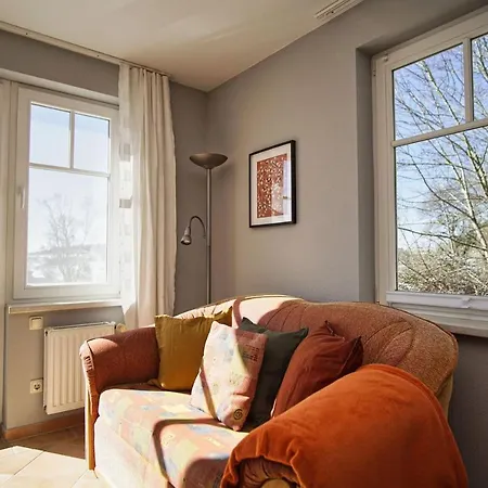 In Ruhiger Lage, Mit Meerblick - Am Sonnenhang 03 Goehren (Ruegen)