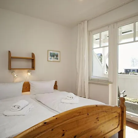 In Ruhiger Lage, Mit Meerblick - Am Sonnenhang 03