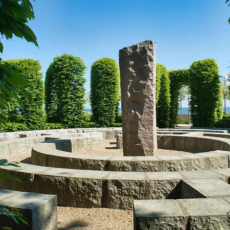 Appartement In Ruhiger Lage, Mit Meerblick - Am Sonnenhang 03 *